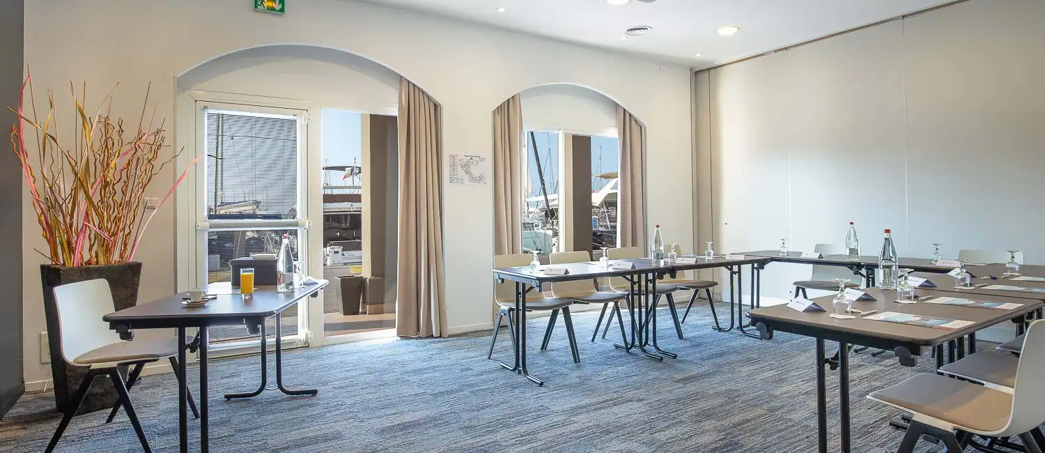 Salle de Séminaire Hôtel La Marina